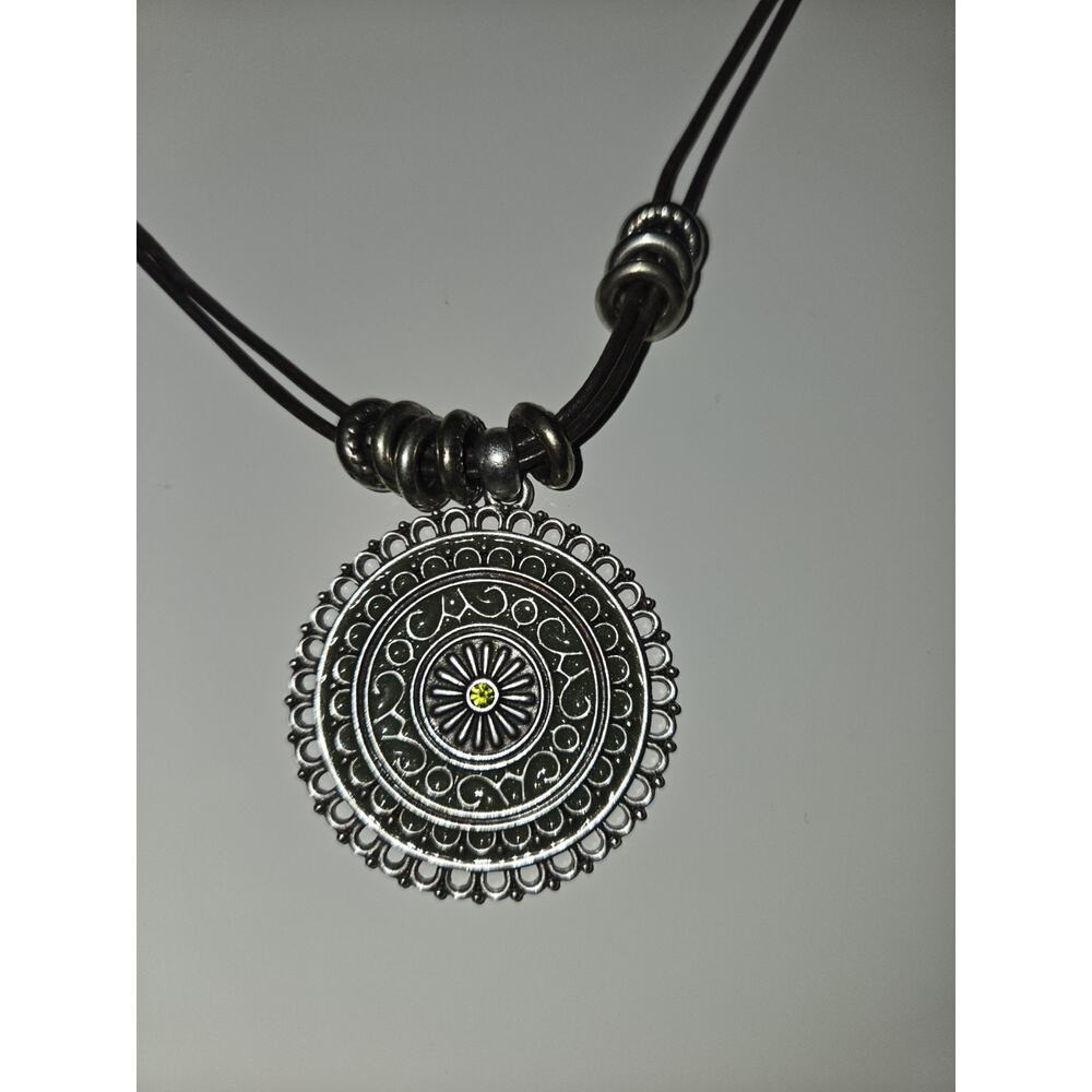 Boho Silver Tone Round Medallion Pendant Necklace Black Cord Green Rhinestone - Picture 3 of 6